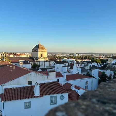 Casa Soure Suites And Apartments Évora Zewnętrze zdjęcie