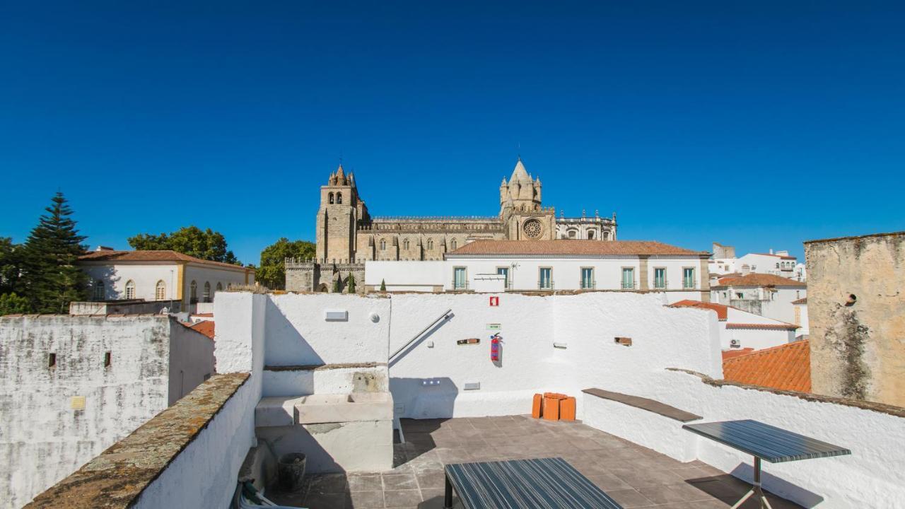Casa Soure Suites And Apartments Évora Zewnętrze zdjęcie