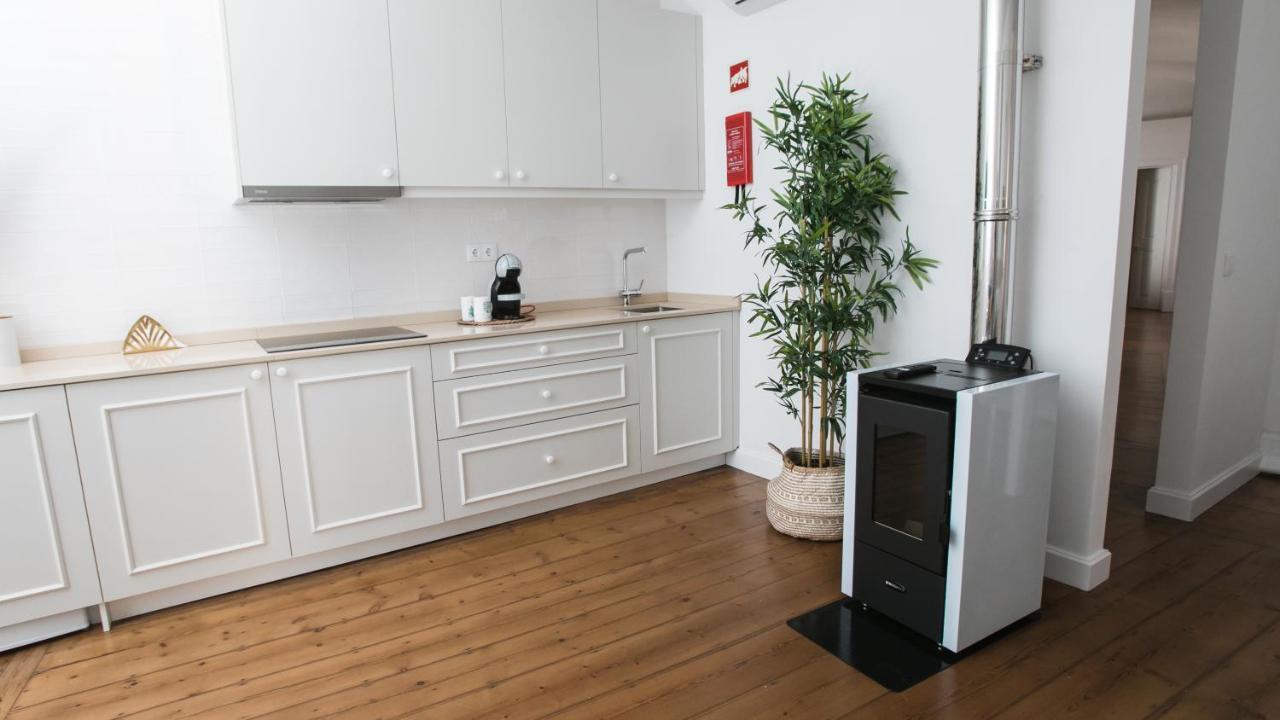 Casa Soure Suites And Apartments Évora Zewnętrze zdjęcie